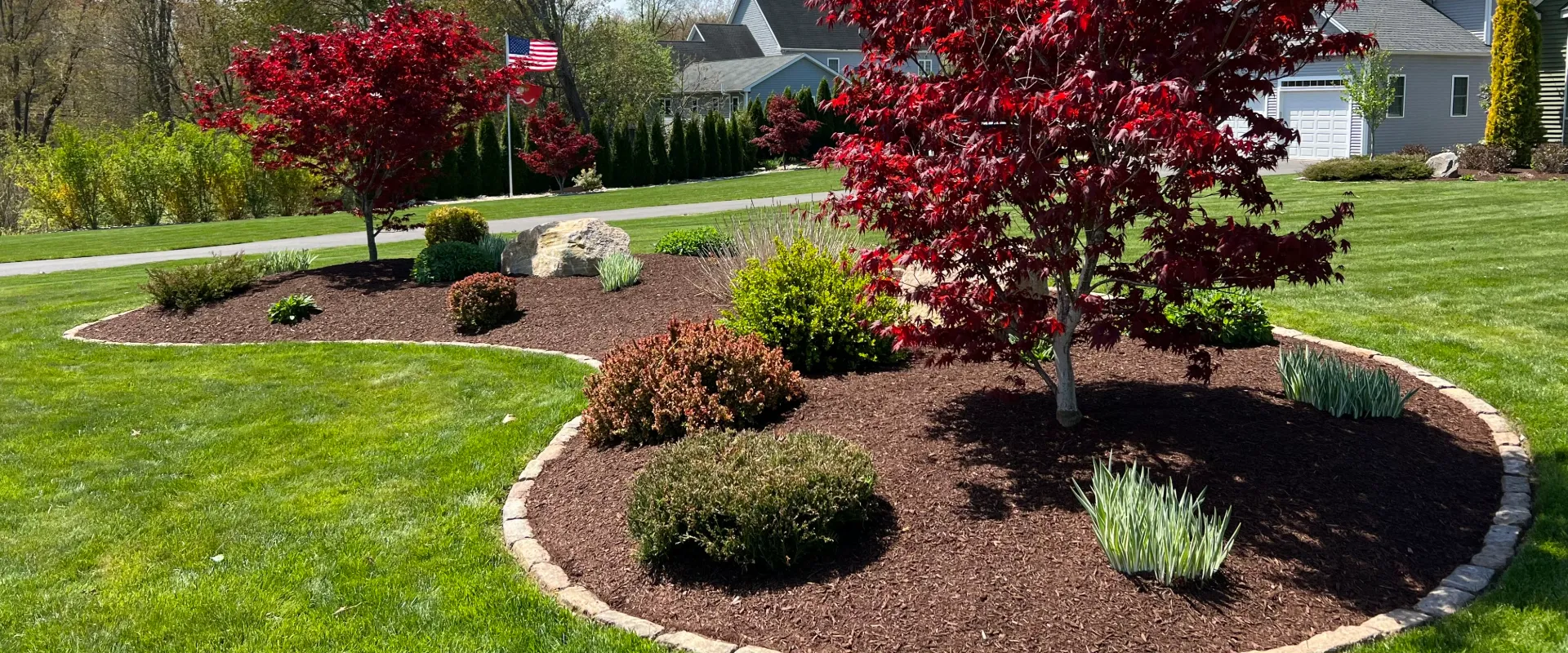 Refreshing Garden Beds for Seasonal Color in Hartford County, CT